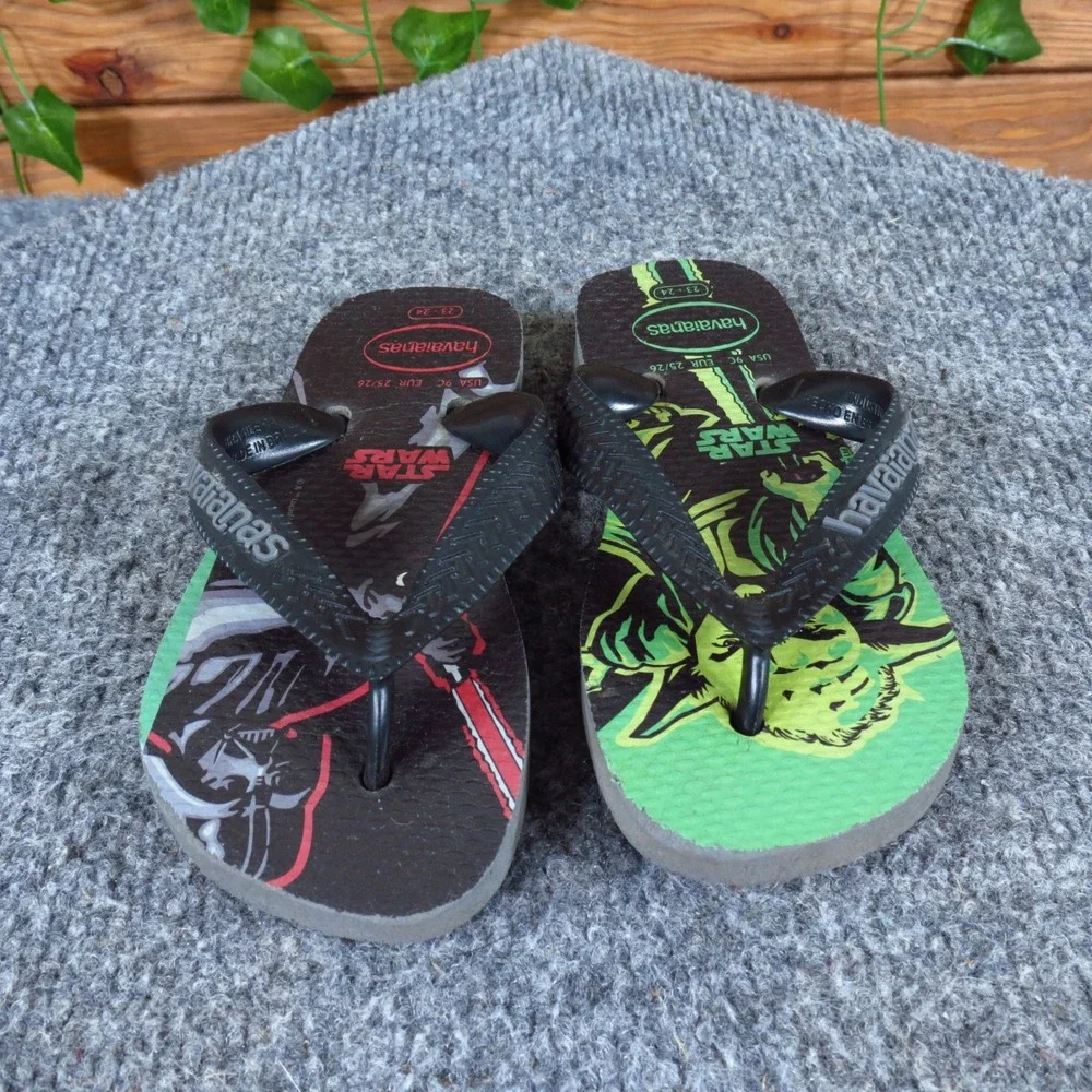 Havaianas Star Wars Toddler Boy Sandal Size 9C Casual Flip Flop Yoda Darth Vader
